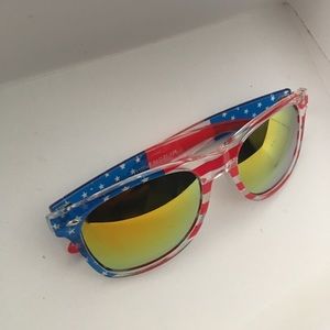 US American Flag Wayfarer Sunglasses